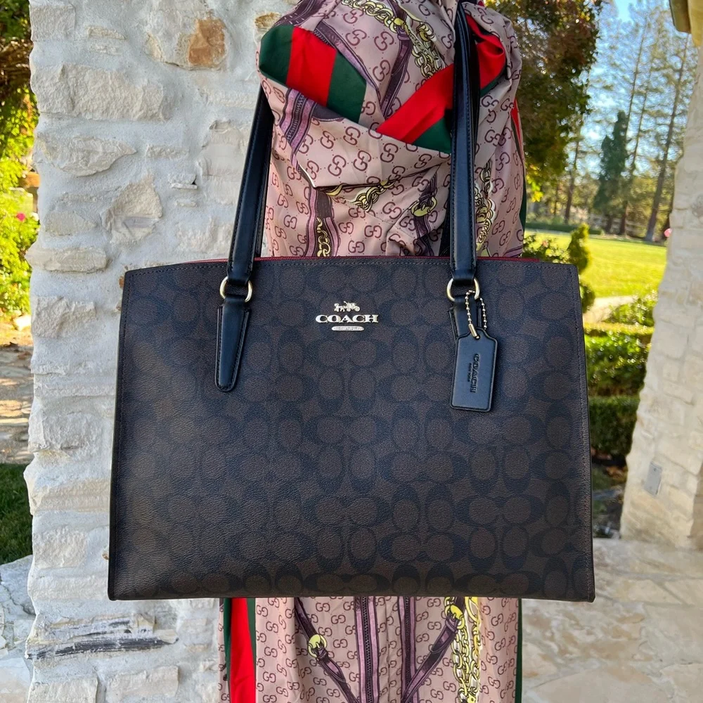 Coach Tatum CarryAll signature 40 handbag - Picture 5 of 11